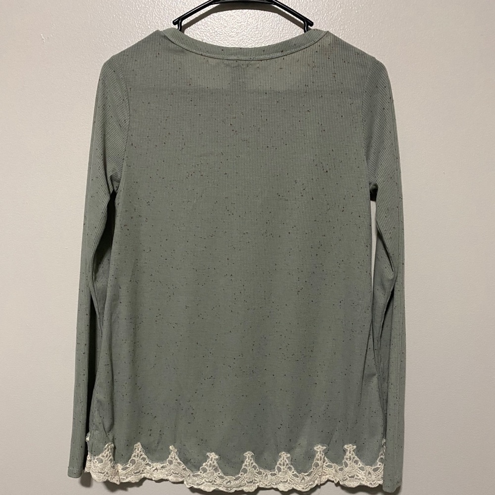 Long sleeve Rue 21 shirt
